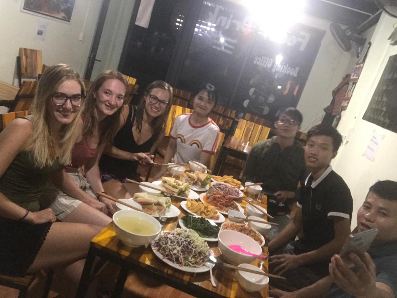 Central Backpackers Hostel Hà Giang Zewnętrze zdjęcie